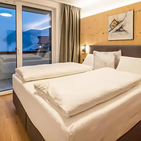 Stunning In With Sauna, Wifi And 2 Bedrooms דירה