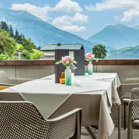 Apartamento Stunning In With Sauna, Wifi And 2 Bedrooms *
