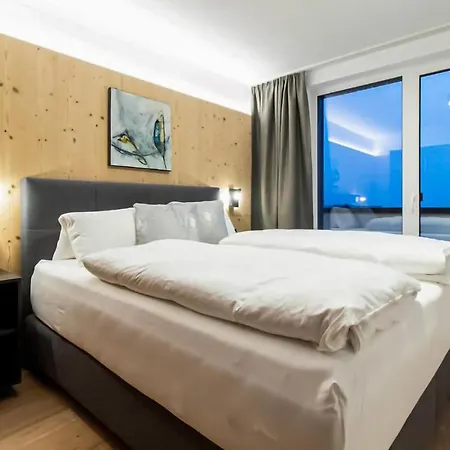 Apartamento Stunning In With Sauna, Wifi And 2 Bedrooms